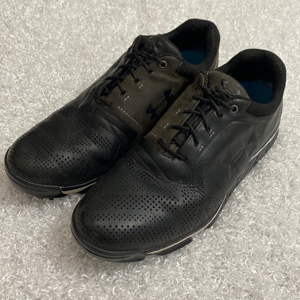 Under Armour . Mens Size 10 Golf Shoes